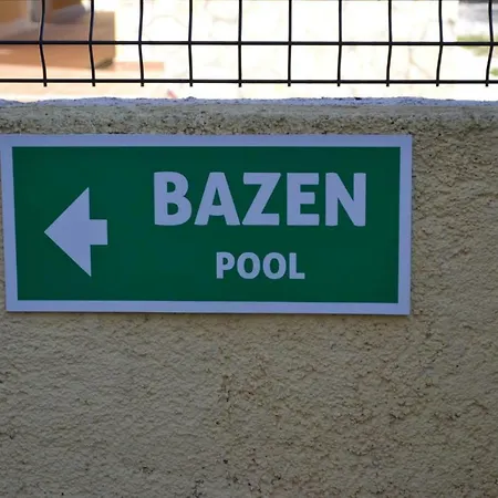 Din Banjole